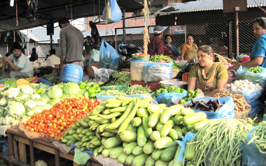 तरकारीको भाउ छोइनसक्नु, दशैं अघिको तुलनामा दोब्बर बढ्यो