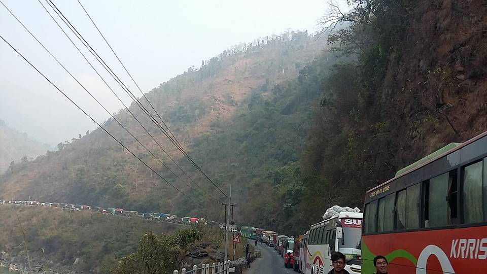 एकतर्फी खुल्यो नारायणगढ मुग्लिन सडकखण्ड