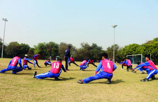 क्रिकेटमा नेपाल अष्ट्रेलिया भिड्दै