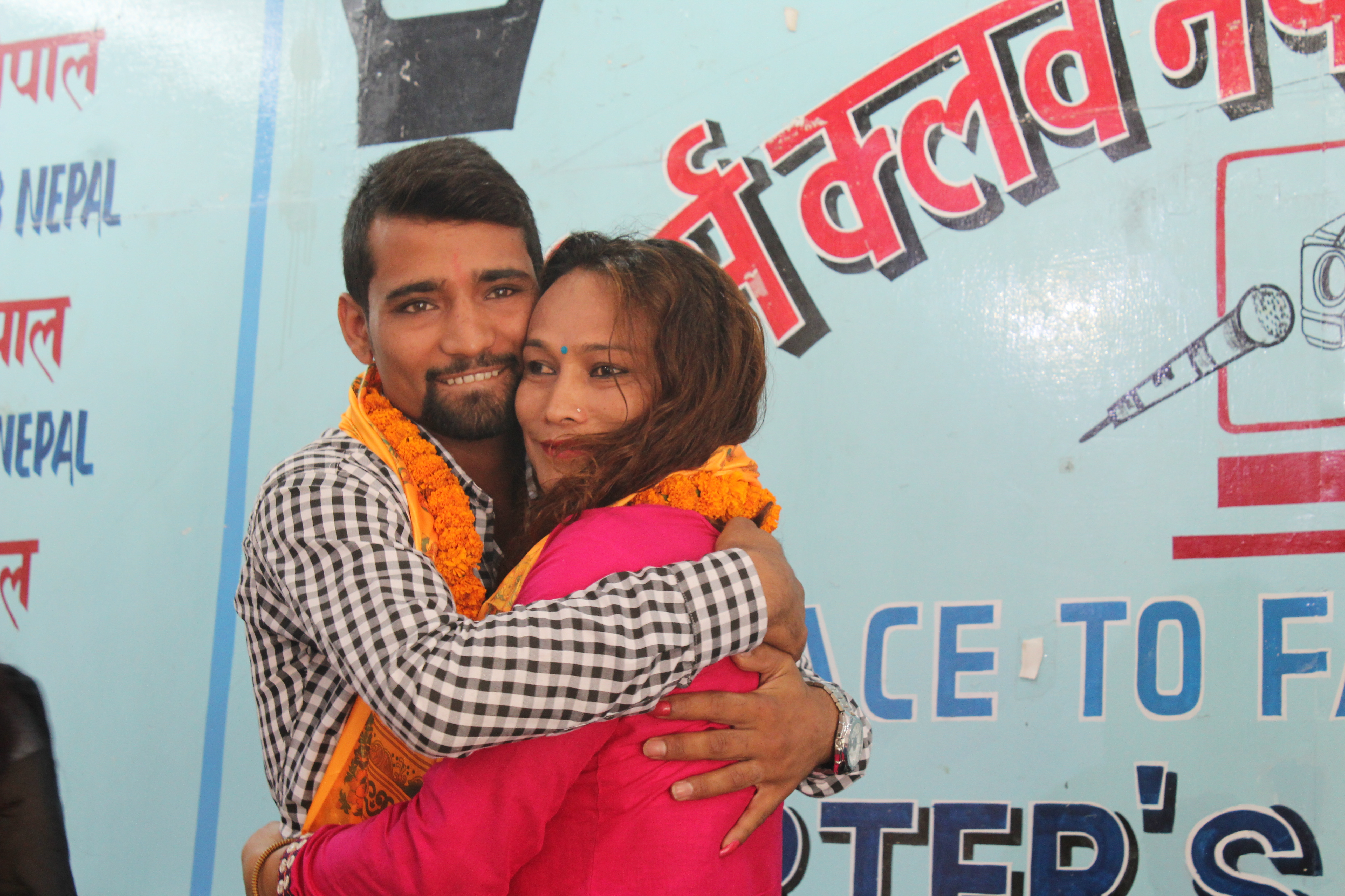 मोनिकाको यसरी गरिन्, नेपालमै पहिलोपटक तेस्रोलिङ्गी विवाह (फोटोफिचर)