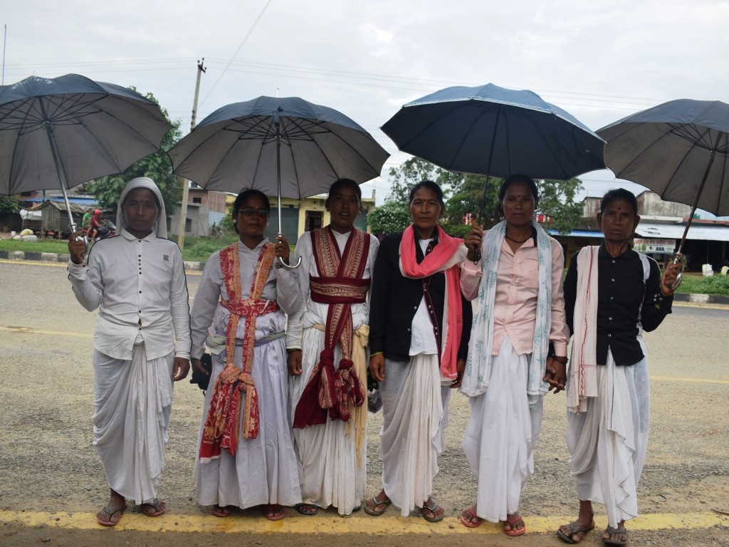 भगवान इन्द्रसँग पानी माग्दै बाँकेका महिला