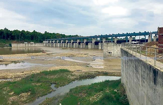 सिँचाइमन्त्री गौतमद्वारा सिक्टाको अनुगमन