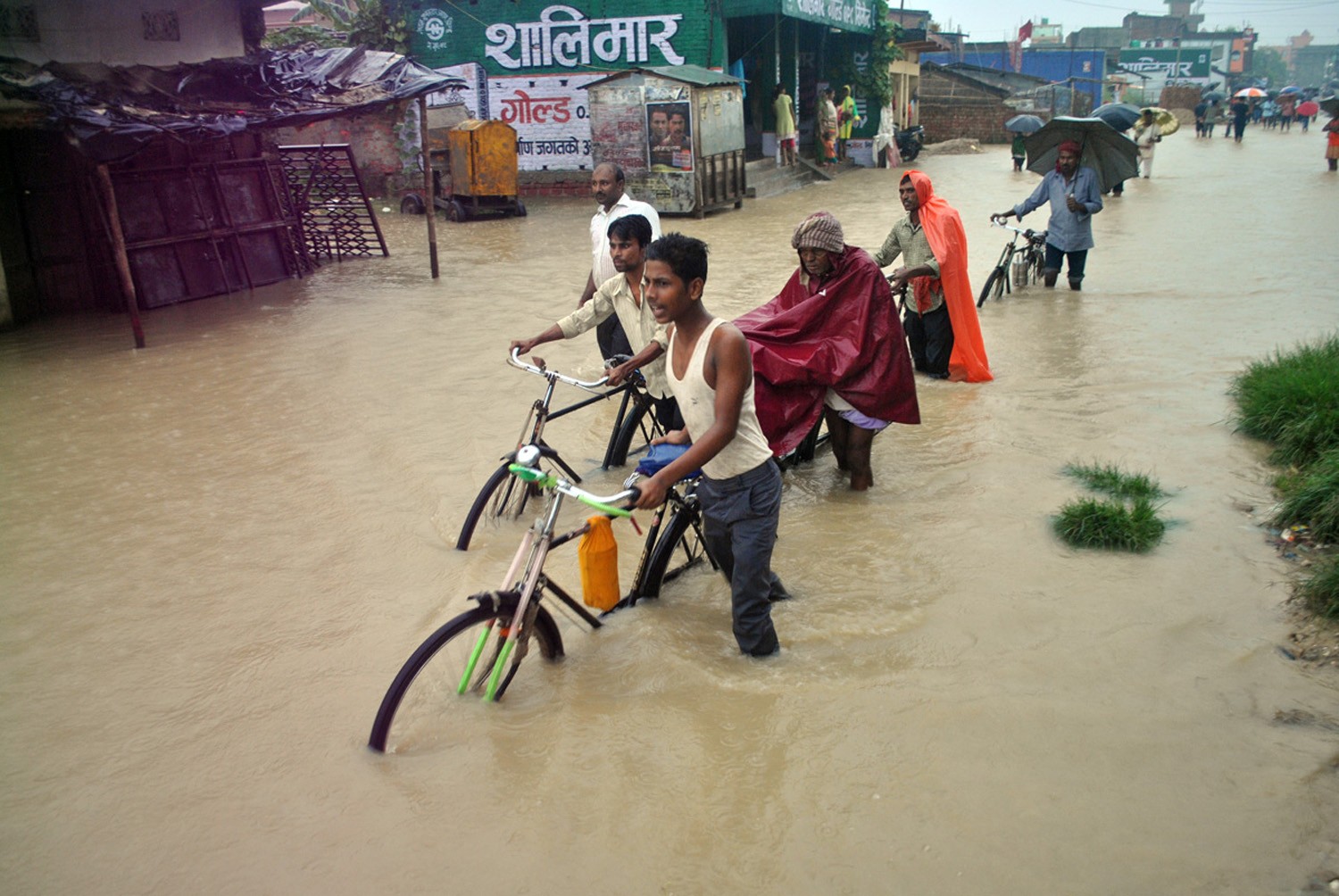 बाढी पहिरोमा मृत्यु हुनेको संख्या ६६ पुग्यो, ५३ बेपत्ता