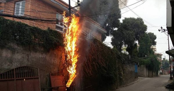 सानेपामा भीषण आगलागी