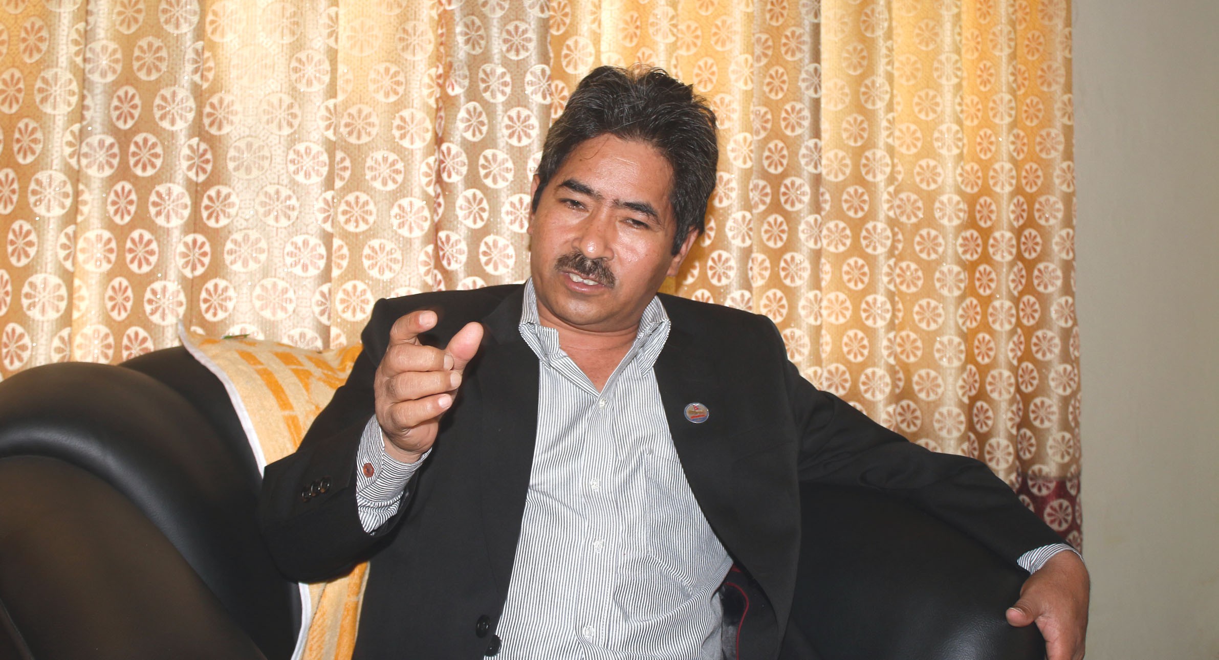 विनाविभागीय मन्त्री टेकबहादुर बस्नेत सहित ५ जना पोलिटब्युरो सदस्यलाई कार्बाही