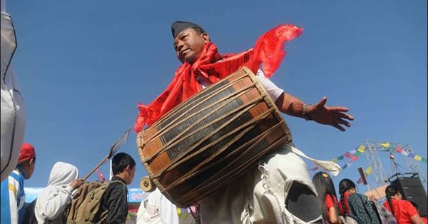 आज सोनाम ल्होसार, सार्वजनिक विदा