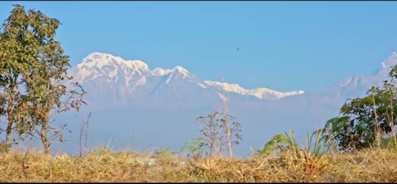 ‘जुन लुक्यो आकाशमा’ हेर्नुहोस (भिडियोसहित)