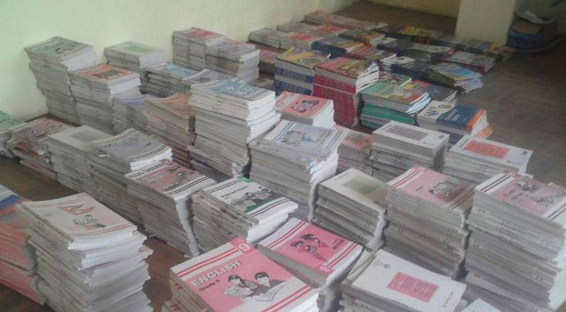 समयमै पाठ्यपुस्तक पुर्याउनू : प्रधानमन्त्री तथा मन्त्रिपरिषद् कार्यालय