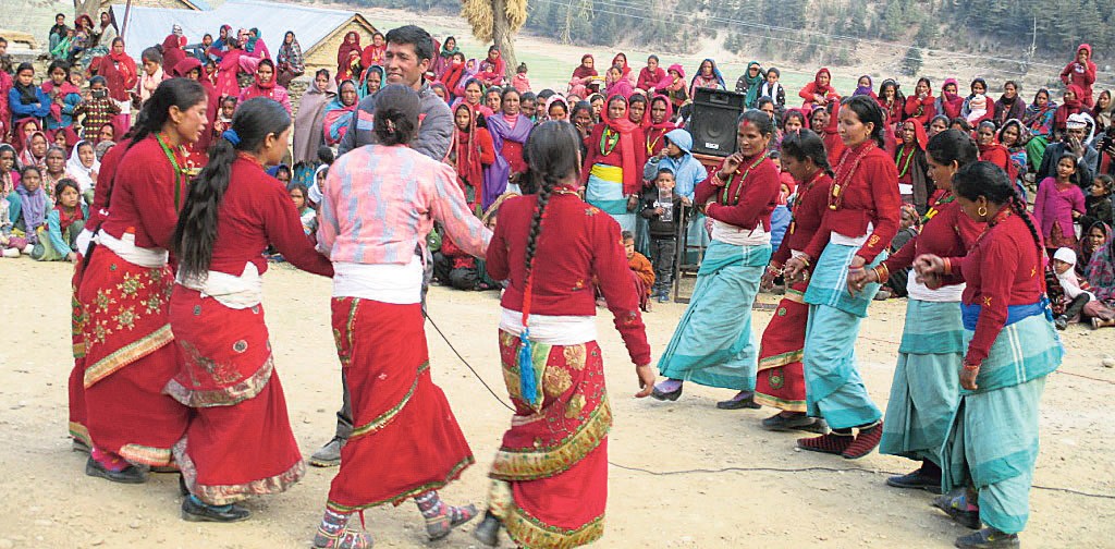 छाउगाेठमुक्त भएपछि गाउँमा खुुसियाली