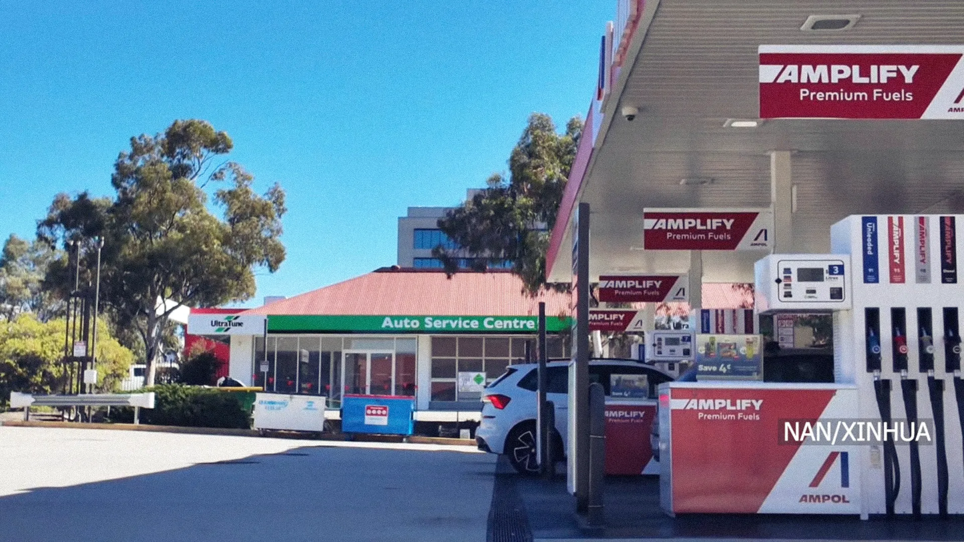 Australia Slashes Fuel Tax by Half to Counter Soaring Energy Costs