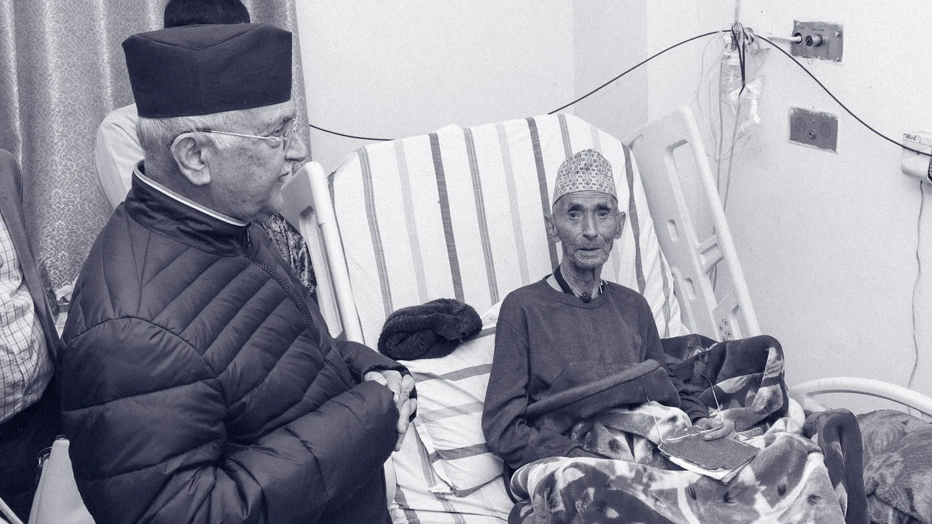 KP Sharma Oli (left) with his father Mohan Prasad Oli during treatment at Tribhuvan University Teaching Hospital, Maharajgunj.
Image Credit:
KP Sharma Oli Facebook Page