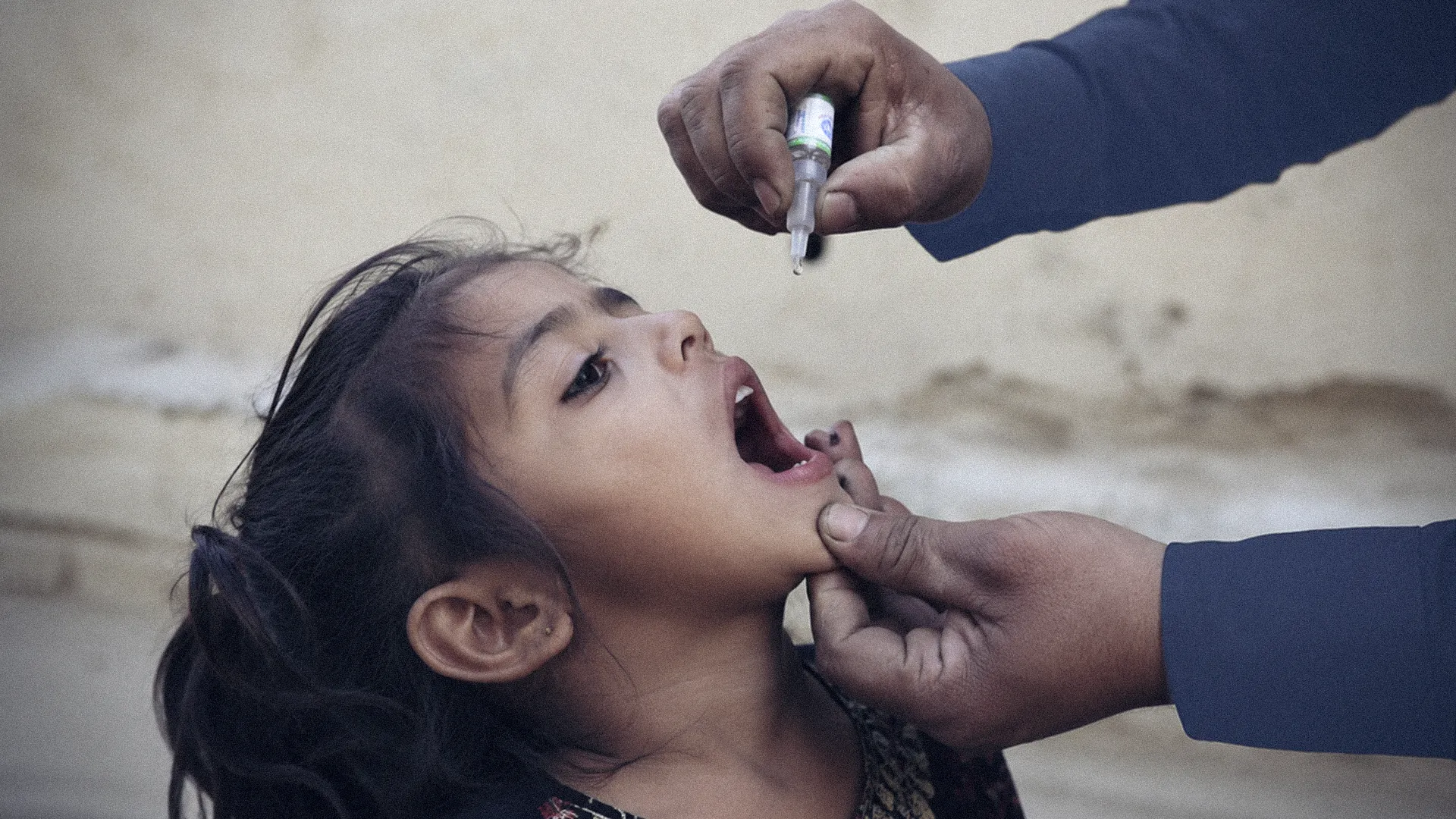 Threats Against Polio Vaccine Teams in Pakistan Deepens Health Security Crisis