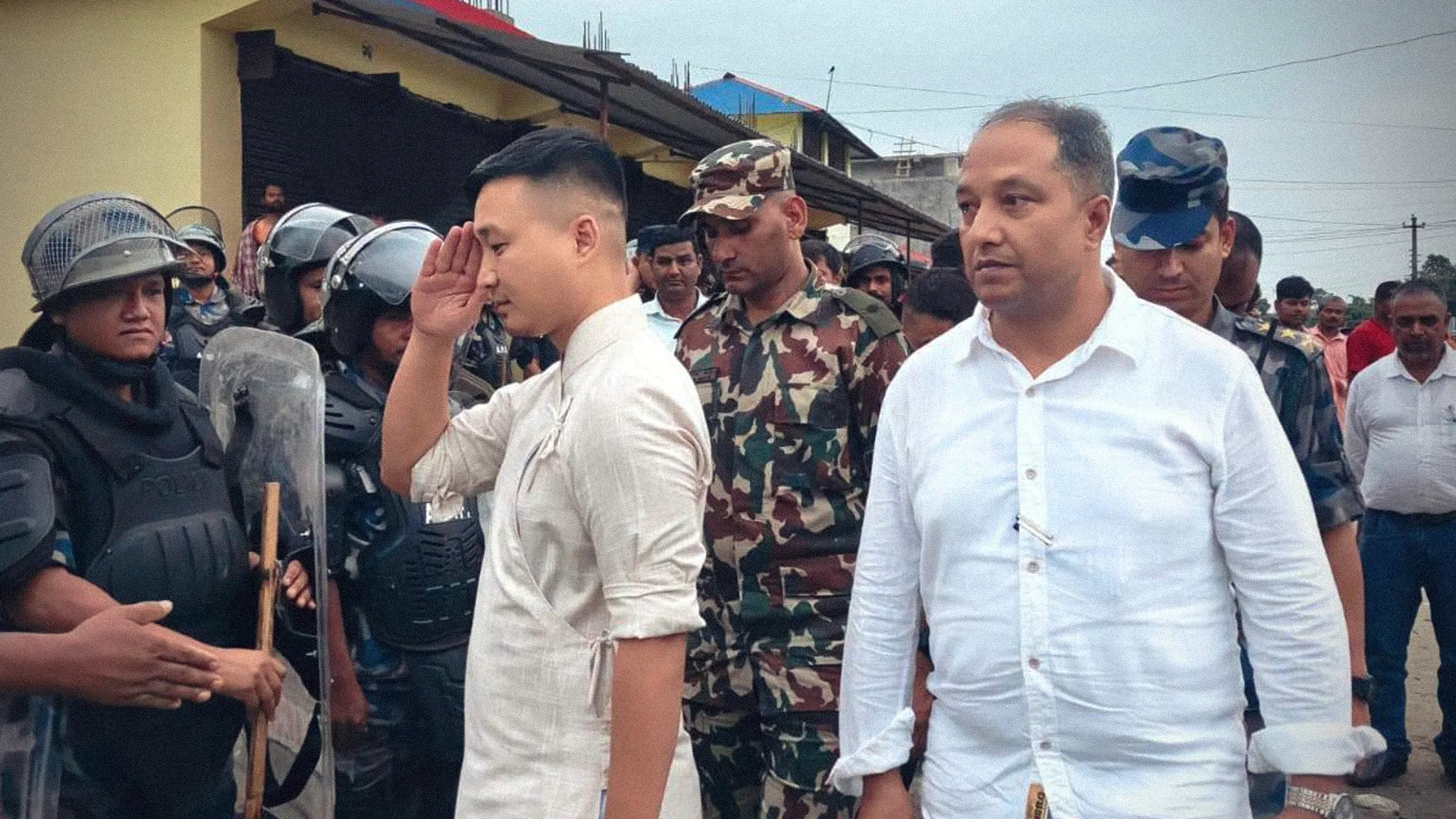 Govt Signs Agreement With Families Of Deceased In Dewanganj Incident