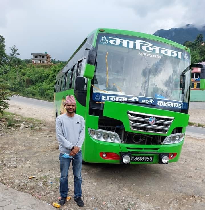 देउवाविरुद्ध चुनाव लड्न चन्दा संकलन गर्दै सागर ढकाल, प्रचारमा मासुभात नपाइने