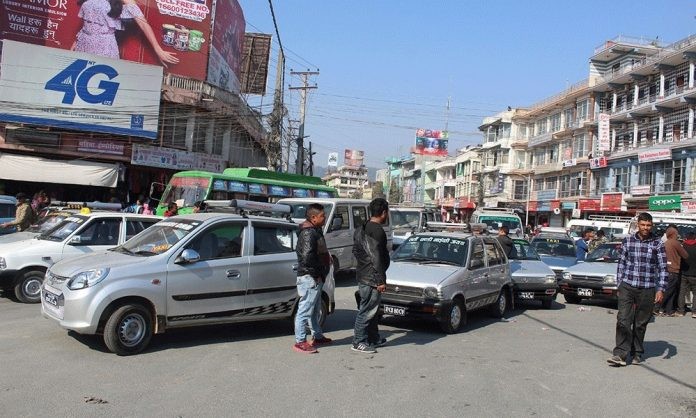 सरकारकै संरक्षणमा ट्याक्सीमा सिन्डिकेट मौलाउँदै