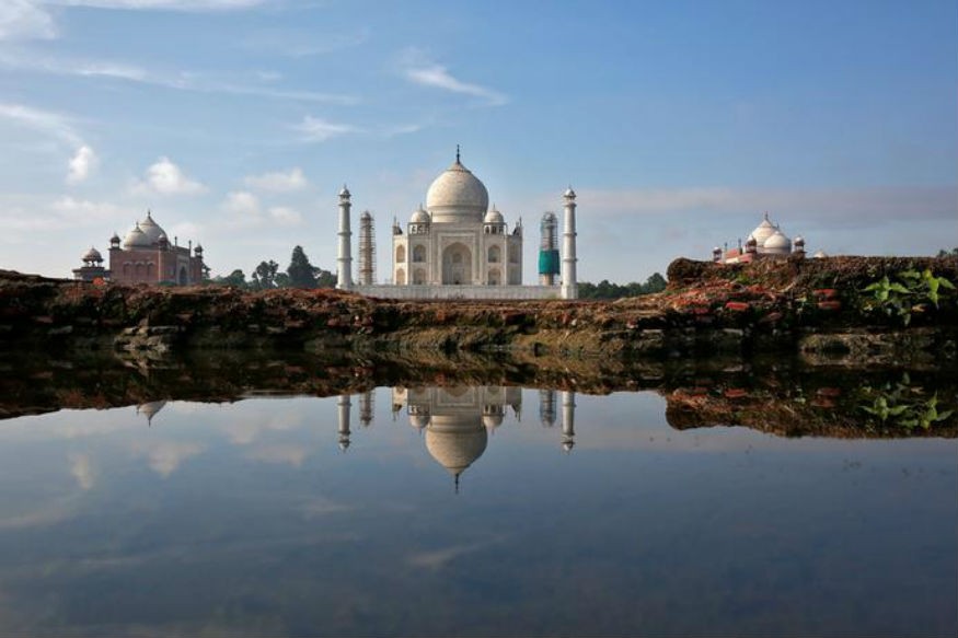 आँधीबेहरीका कारण भारतमा १५ जनाको मृत्यु, ताजमहलका मिनारमा क्षति