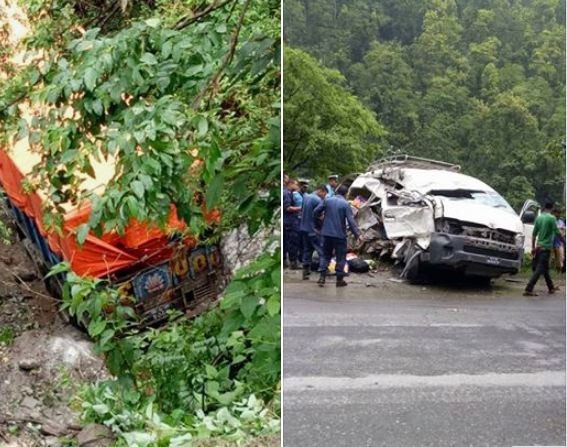 चितवनको चुम्लिङटारमा ट्रक र माइक्रोबस ठोक्किदा तीन जनाको मृत्यु, ९ जना घाइते