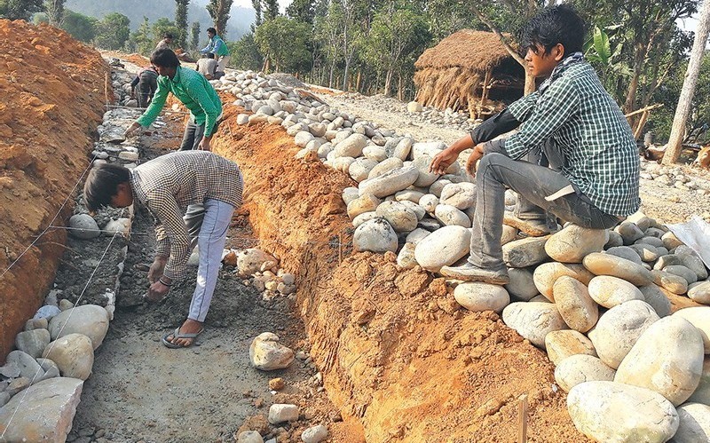 श्रमिकको न्यूनतम पारिश्रमिक रु १३ हजार निर्धारण