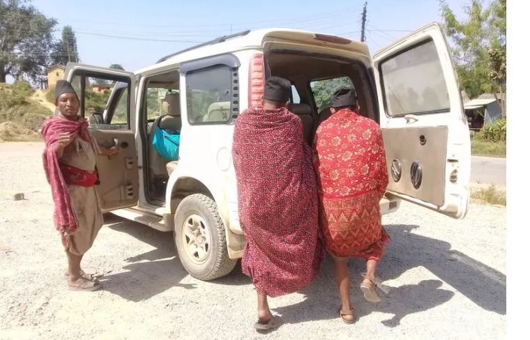 दसैं मनाउनका लागि प्रधानमन्त्रीसँग सहयोग माग्न राउटे काठमाडौं आउँदै