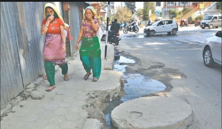 कस्ता मान्छेलाई चाहिँ काठमाडौंको मेयर बनाइएछ भन्दै विस्मत गर्दा हुन् मतदाता