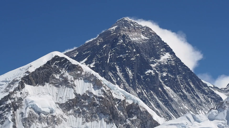 ६४ वर्षपछि पहिलोपटक उचाइ नाप्न सगरमाथाको टुप्पोमा जाँदै सरकारी टोली, समय कति लाग्ला ?