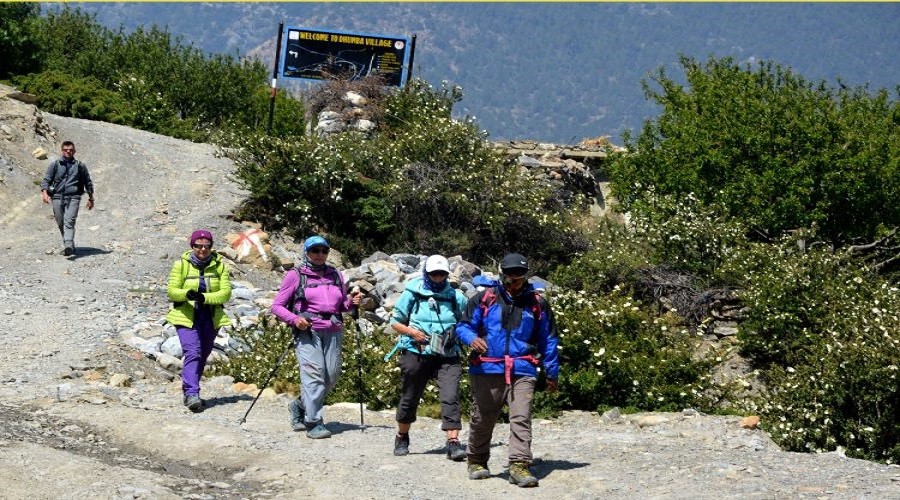 गुर्जामा पर्यटकको चहलपहल