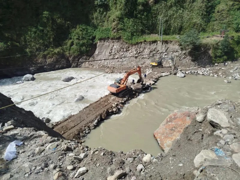 तातोपानी र रसुवागढीमा चिनियाँ रणनीतिक नियन्त्रण र कमजोर पूर्वाधार: नियोजित ढिलाइ कि असक्षमता?