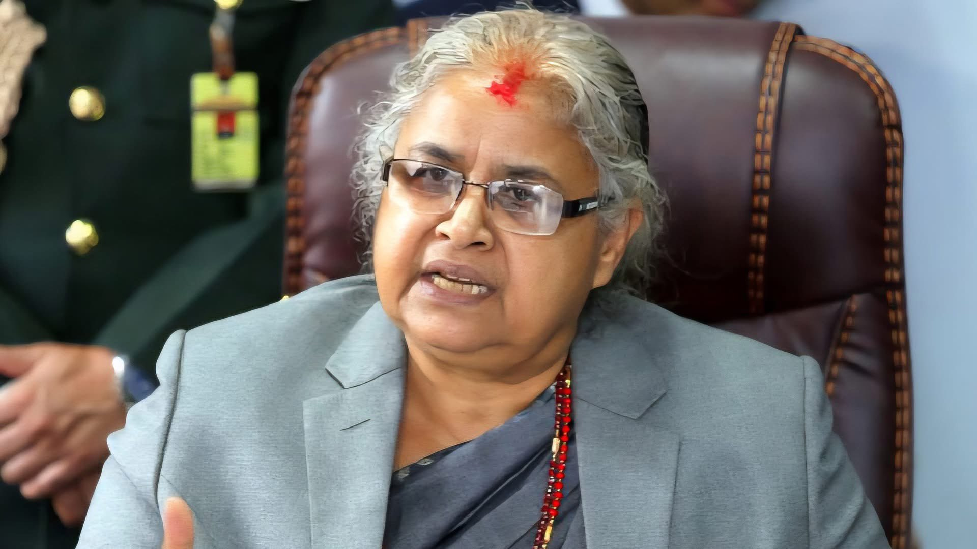 नवनियुक्त प्रधानमन्त्री सुशीला कार्की आज सिंहदरबारमा पदभार ग्रहण गर्दै