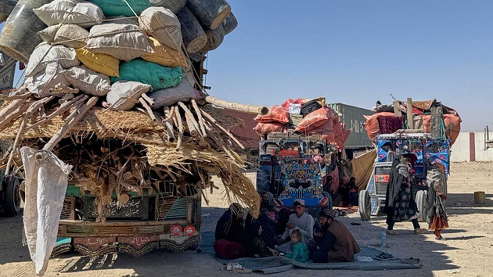 पाकिस्तान–अफगान सीमा युद्धस्तरको तनाव: एक रातमा ५८ सैनिक मारिए, तालिबानले २५ पोस्ट कब्जाको दाबी