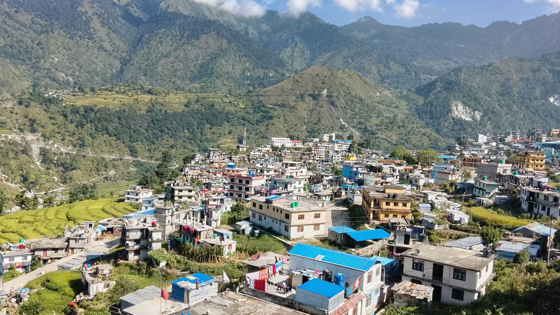 बाजुरामा लगातार वर्षा र हिमपात, चिसो बढेसँगै जनजीवन प्रभावित!