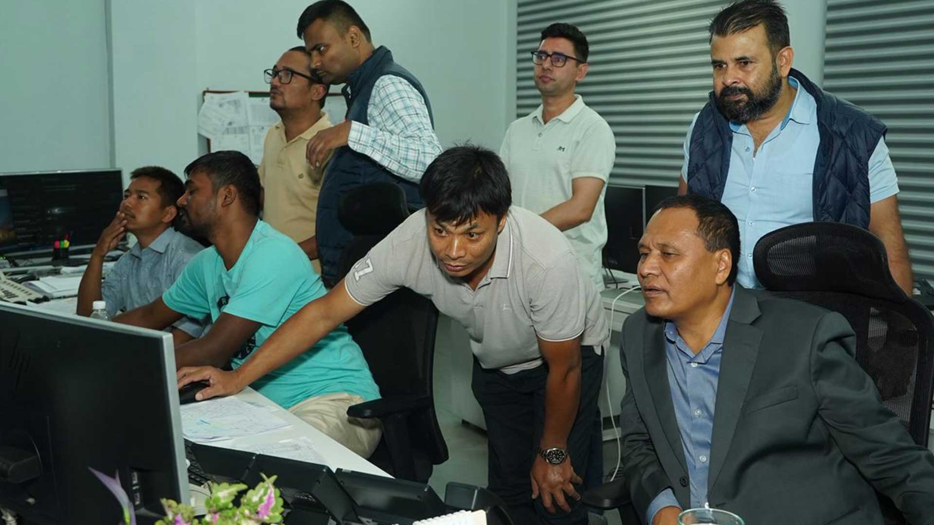 ऊर्जामन्त्री कुलमान घिसिङद्वारा विद्युत् भार प्रेषण केन्द्रको अनुगमन!