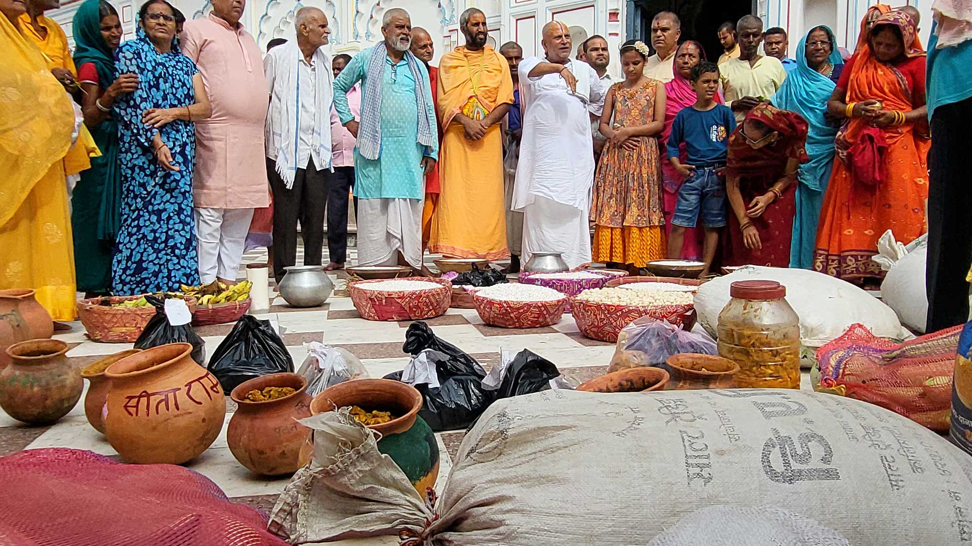 मिथिलाञ्चल क्षेत्रमा कोजाग्रत पूर्णिमा मनाईदै!