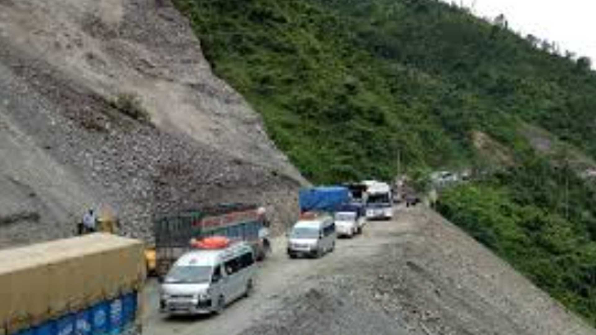 नारायणगढ–मुग्लिन सडक र पृथ्वी राजमार्गमा आजदेखि सुचारु