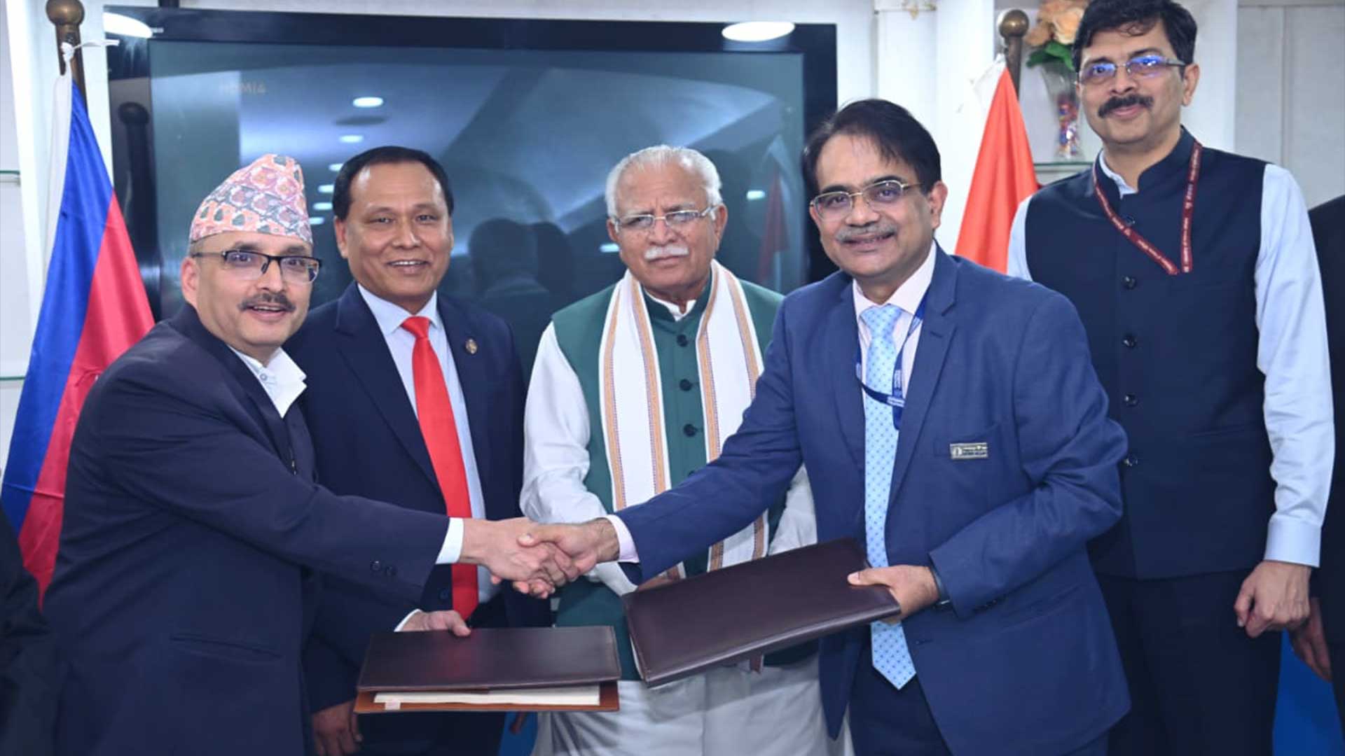 नेपाल–भारतबीच दुई नयाँ अन्तरदेशीय प्रसारण लाइन सम्झौता, १० वर्षभित्र १० हजार मेगावाट निर्यात लक्ष्य