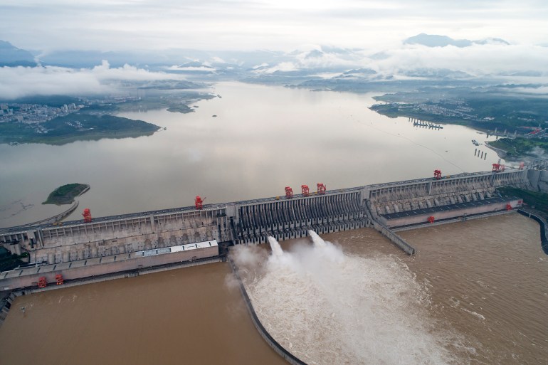 China’s “Mother of All Dams” on Yarlung Tsangpo Raises Alarms in South Asia