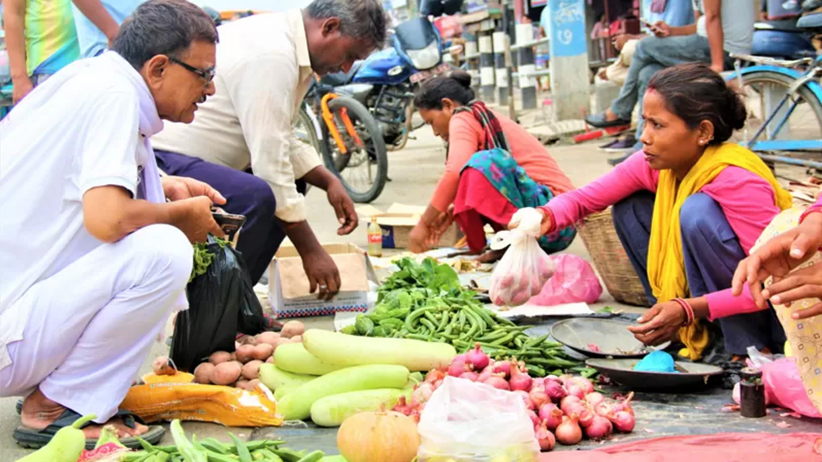 नेपालको अर्थतन्त्रमा ‘सुधारका सङ्केत’ तर अझै छैन ‘ढुक्क बन्नसक्ने’ अवस्था