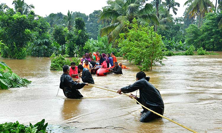 बाढीका कारण भारतमा ४४ जनाको मृत्यु