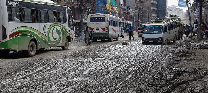 तत्काल सडक बनाउन माग गर्दै आज साँखुमा चक्काजाम