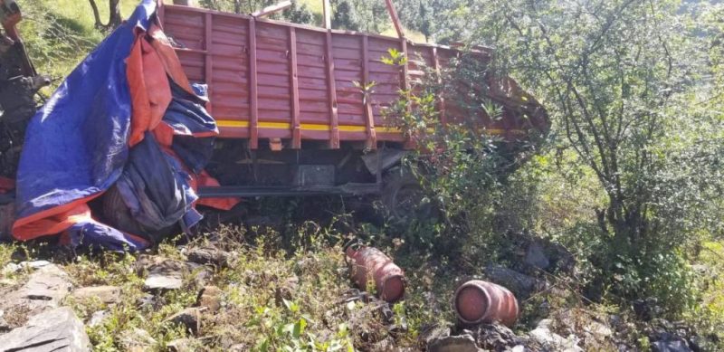 बैतडीमा छुट्टाछुट्टै दुर्घटनामा २ जनाको मृत्यु