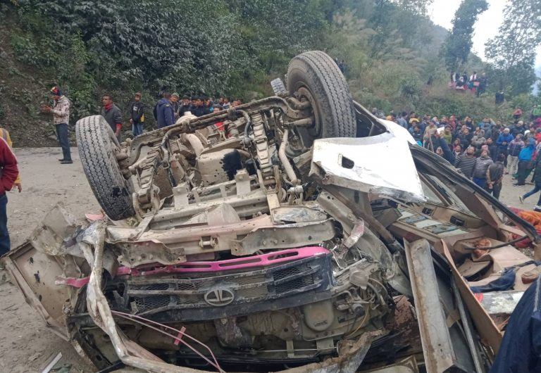 १० तस्वीरमा हेर्नुहोस्: सिन्धुपाल्चोक बस दुर्घटना स्थलमा जे देखियो (फोटोफिचर)