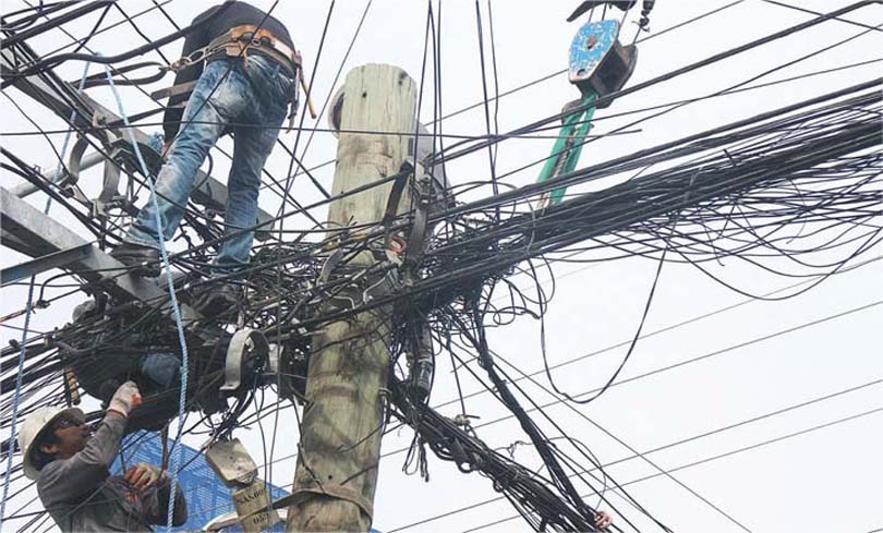 काठमाडौंकाे विद्युतीय तार पुसदेखि भूमिगत गरिने