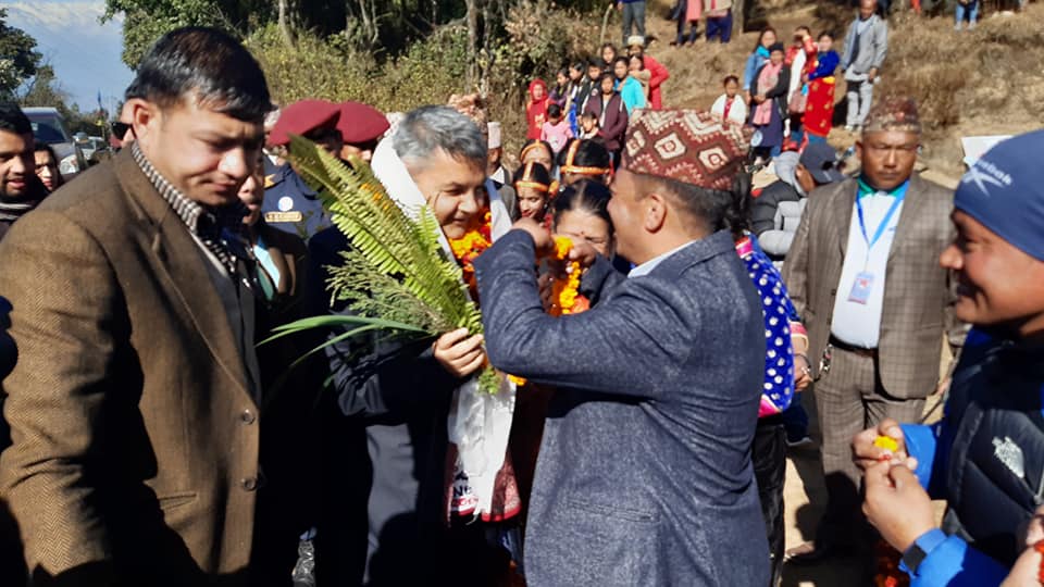 नगरकोट सडक निर्माण सम्पन्न नभए कारवाही गर्छौंः मन्त्री बाँस्कोटा