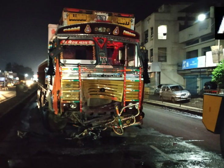 भारतमा ट्रक र कार टोक्किँदा एउटै गाउँका ९ जनाको मृत्यु