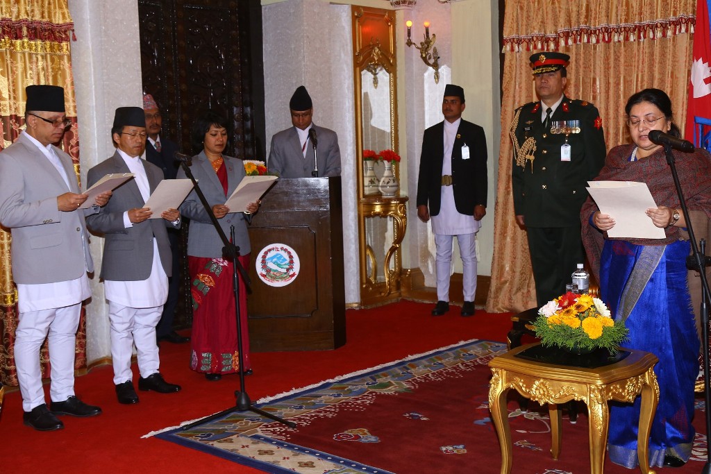 तीन राजदूतले लिए राष्ट्रपतिबाट सपथ