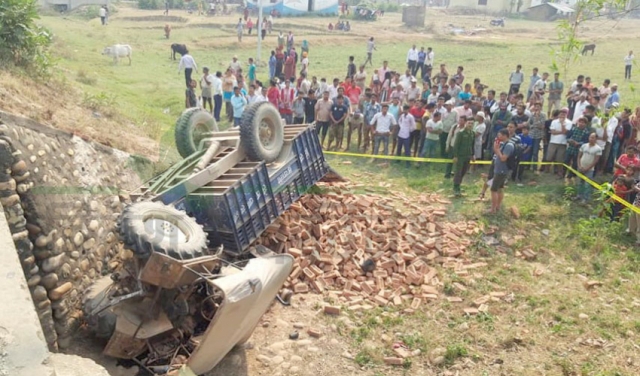 ट्याक्टर दुर्घटना हुँदा एक जनाको मृत्यु