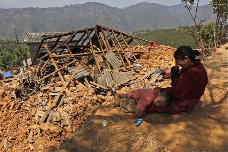 ऋणमा डुब्दै भुकम्पपिडित