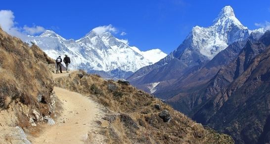 सोलुमा माओवादीले हमला गर्दा मारिएका मालपोत अधिकृतको हस्ताक्षर गरेर सगरमाथा निकुञ्ज कब्जा