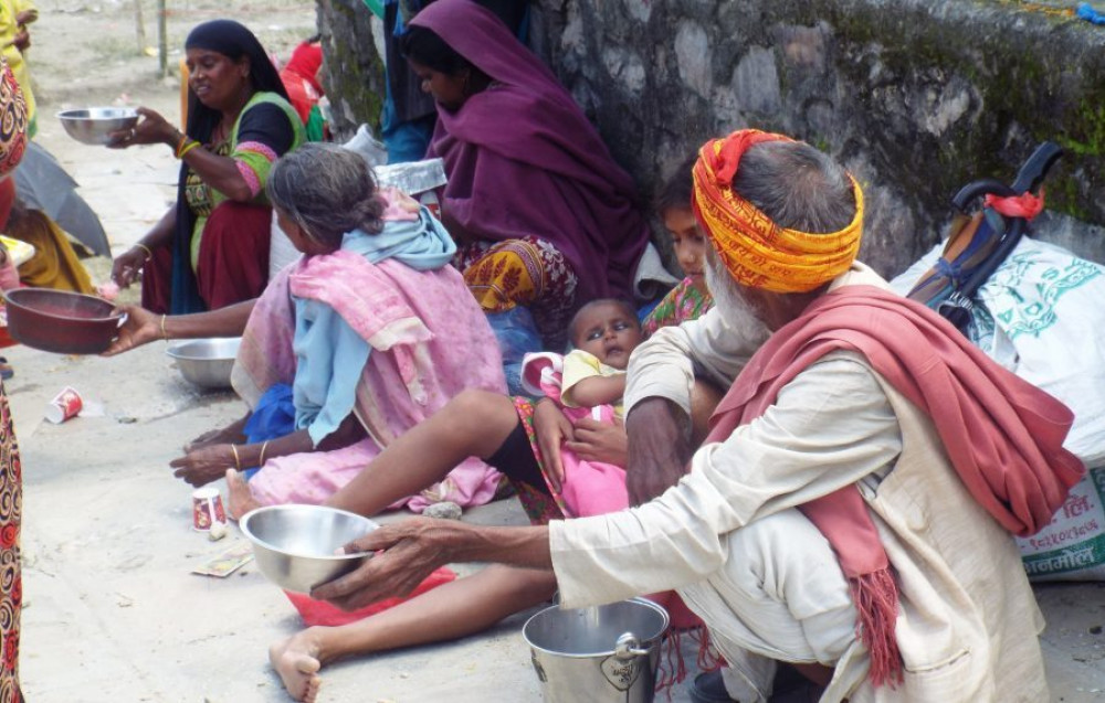 सडक मानवमुक्त बन्दै कर्णाली